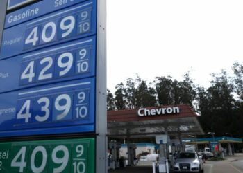 Biden Points to 2022 For a Drop in Gasoline Prices